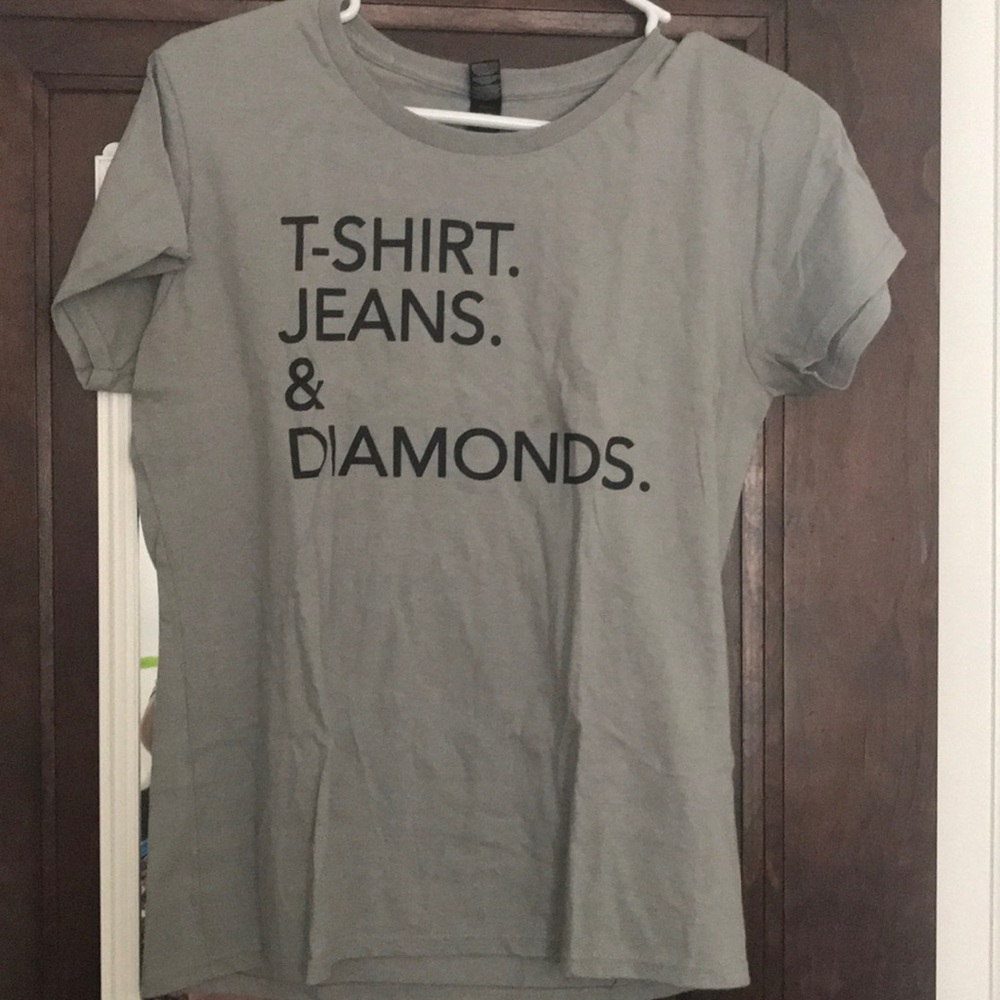 Graphic T